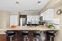 304 14960 102A AVENUE - thumbnail 8