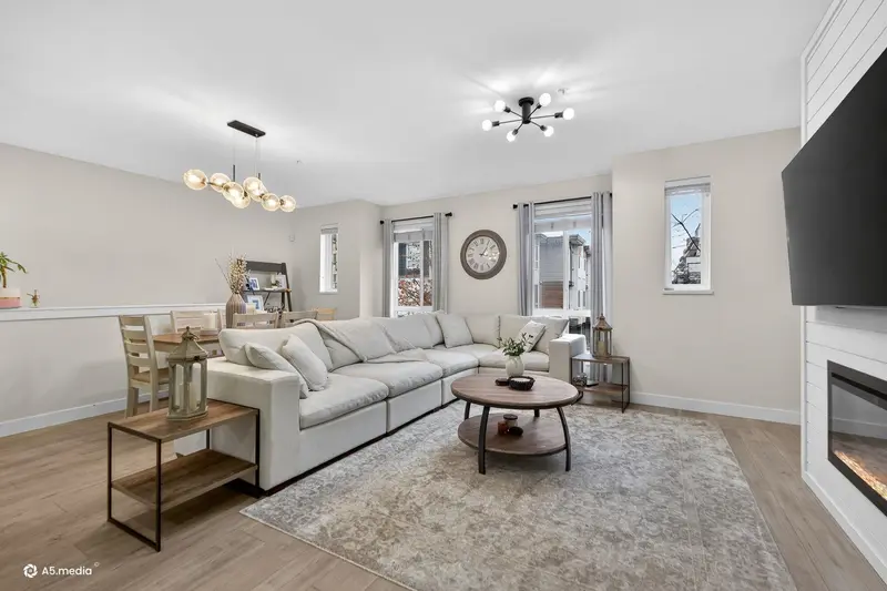 118 7947 209 STREET - photo 3 of 25