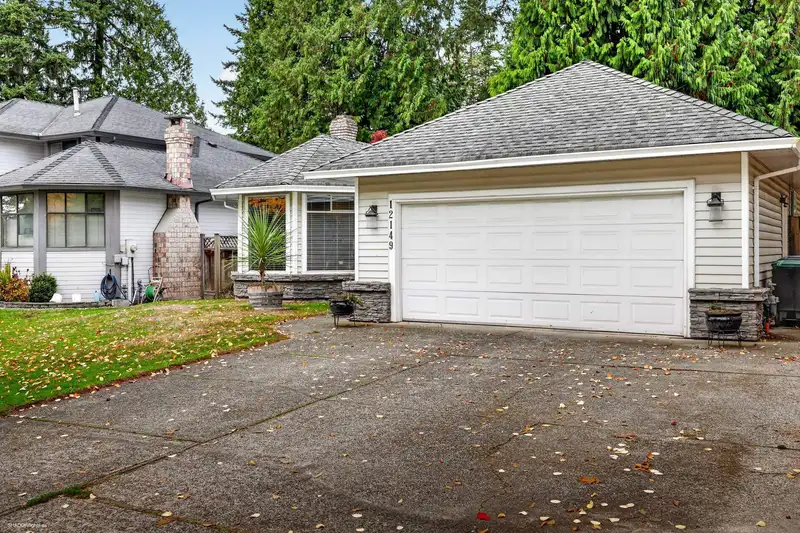 12149 S BOUNDARY DRIVE - photo 4 of 25
