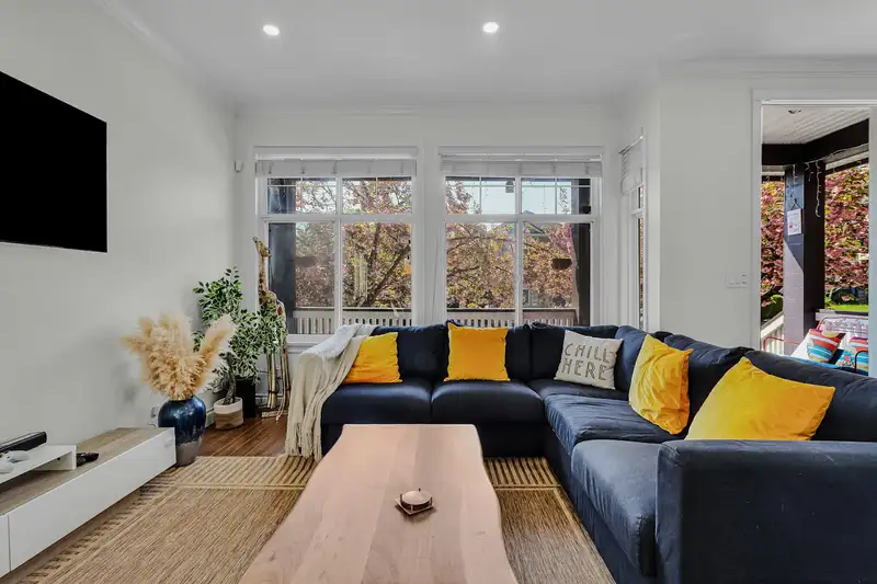 14891 57B AVENUE - photo 2 of 28