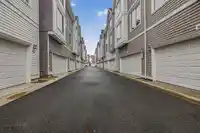 20 8033 166B STREET - thumbnail 29