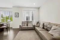 20 8033 166B STREET - thumbnail 6