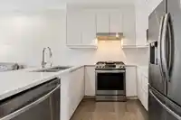 20 8033 166B STREET - thumbnail 9
