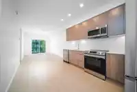 423 13968 LAUREL DRIVE - thumbnail 3