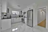 10121 127B STREET - thumbnail 8