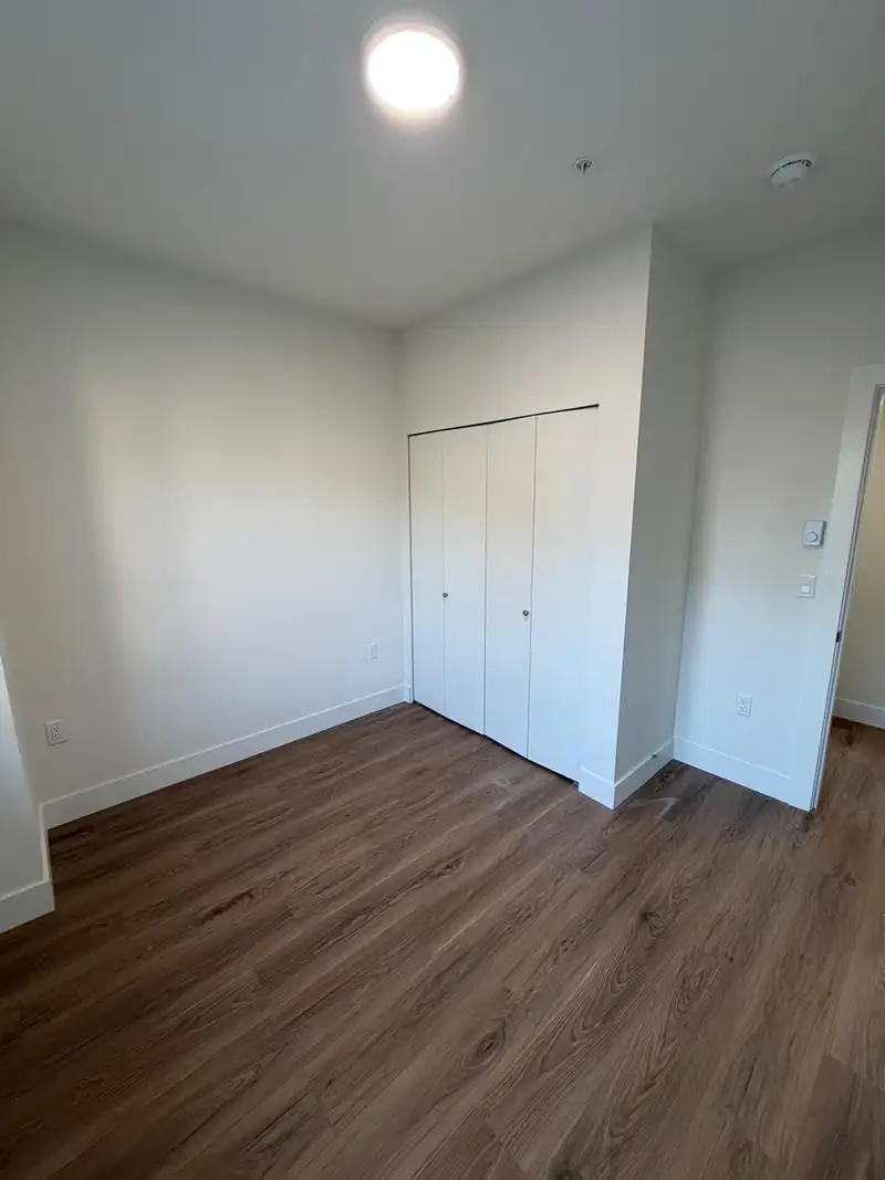 114 15739 FRASER HIGHWAY - photo 3 of 13