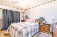 5731 172B STREET - thumbnail 14