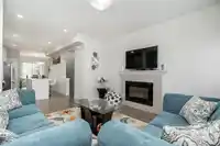 9 6089 144 STREET - thumbnail 8