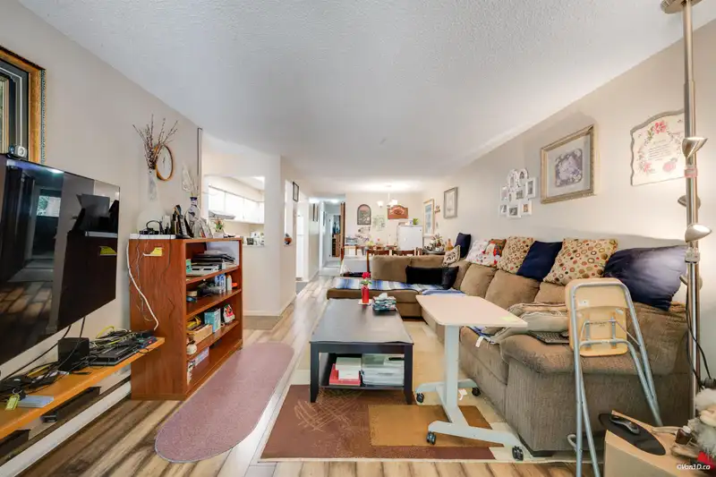 14828 HOLLY PARK LANE - photo 3 of 24
