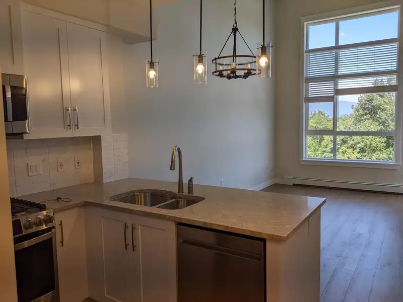 525 11077 RAVINE ROAD - photo 3 of 3
