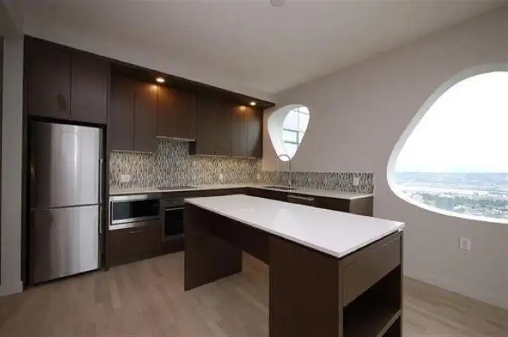5001 13495 CENTRAL AVENUE - photo 3 of 15