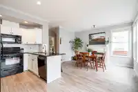7018 179A STREET - thumbnail 13