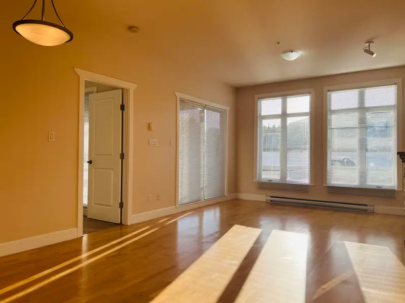 210 4280 MONCTON STREET - photo 4 of 25