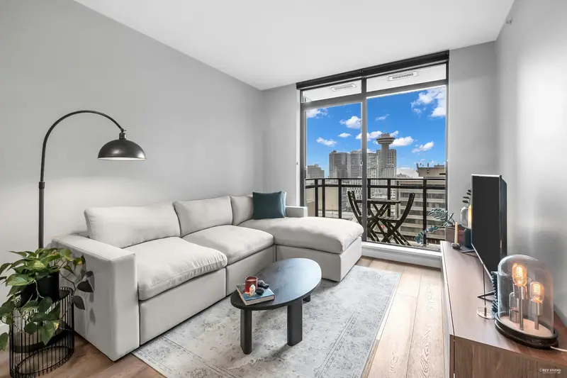 1907 788 RICHARDS STREET - photo 1 of 25