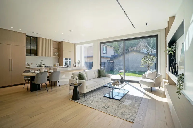 2 4634 W 15TH AVENUE - photo 2 of 25