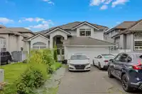 8348 133 STREET - thumbnail 1