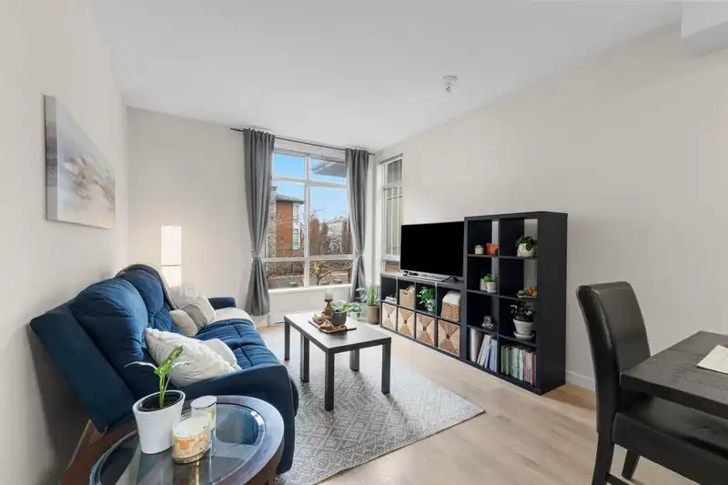 48 8473 163 STREET - photo 4 of 40