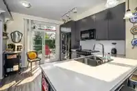 16 19505 68A AVENUE - thumbnail 8
