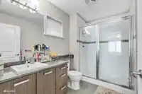 4 5888 144 STREET - thumbnail 20