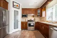 16576 59A AVENUE - thumbnail 15