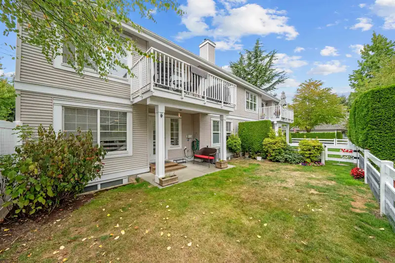 56 16995 64 AVENUE - photo 4 of 40