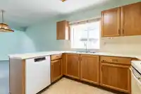 206 13864 102 AVENUE - thumbnail 11