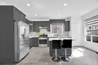 5653 148A STREET - thumbnail 11