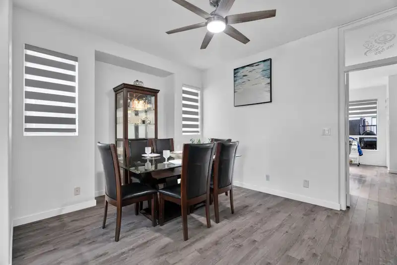 5653 148A STREET - photo 3 of 40