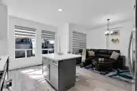 5653 148A STREET - thumbnail 9