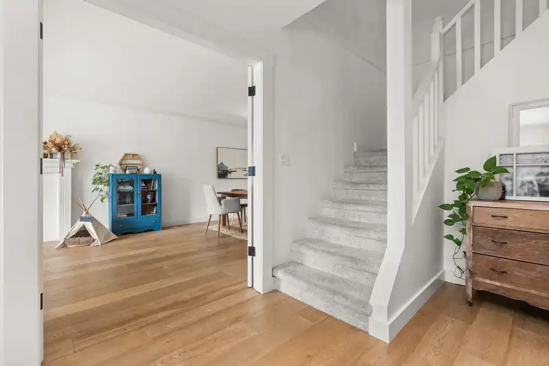 6185 170A STREET - photo 2 of 40