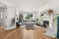 6185 170A STREET - thumbnail 3
