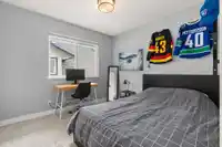 6185 170A STREET - thumbnail 25