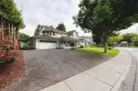 6348 189 STREET - thumbnail 4