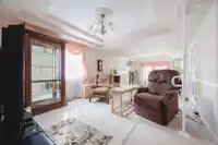 6348 189 STREET - thumbnail 34