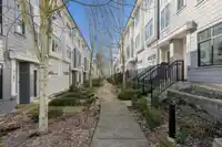 701 18505 LAURENSEN PLACE - thumbnail 36