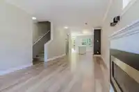44 6350 142ND STREET - thumbnail 11