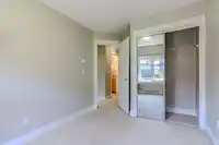 44 6350 142ND STREET - thumbnail 24