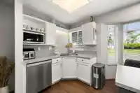 131 7156 121 STREET - thumbnail 4