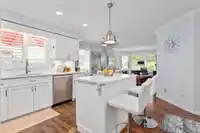 297 13888 70 AVENUE - thumbnail 11