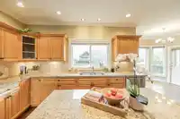 16625 85B AVENUE - thumbnail 13