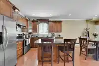 19180 70 AVENUE - thumbnail 2
