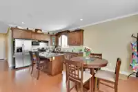 19180 70 AVENUE - thumbnail 7
