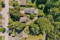9573 139 STREET - thumbnail 31
