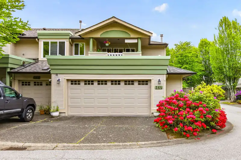 144 13888 70 AVENUE - photo 1 of 40