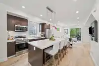 37 7238 189 STREET - thumbnail 7