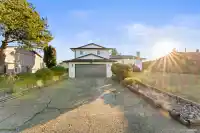 15796 95A AVENUE - thumbnail 1
