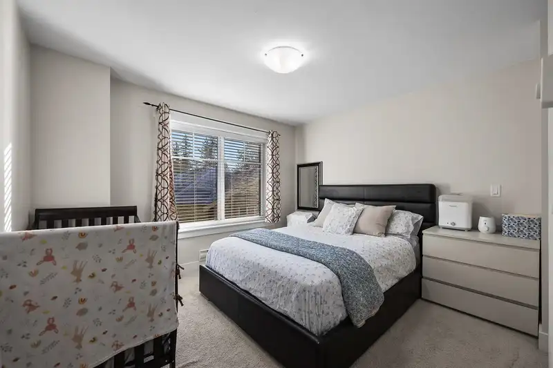 27 5957 152 STREET - photo 2 of 35