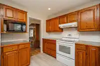 6118 175A STREET - thumbnail 15
