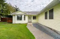 6118 175A STREET - thumbnail 5