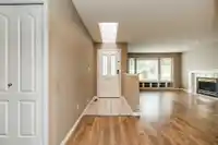6118 175A STREET - thumbnail 6